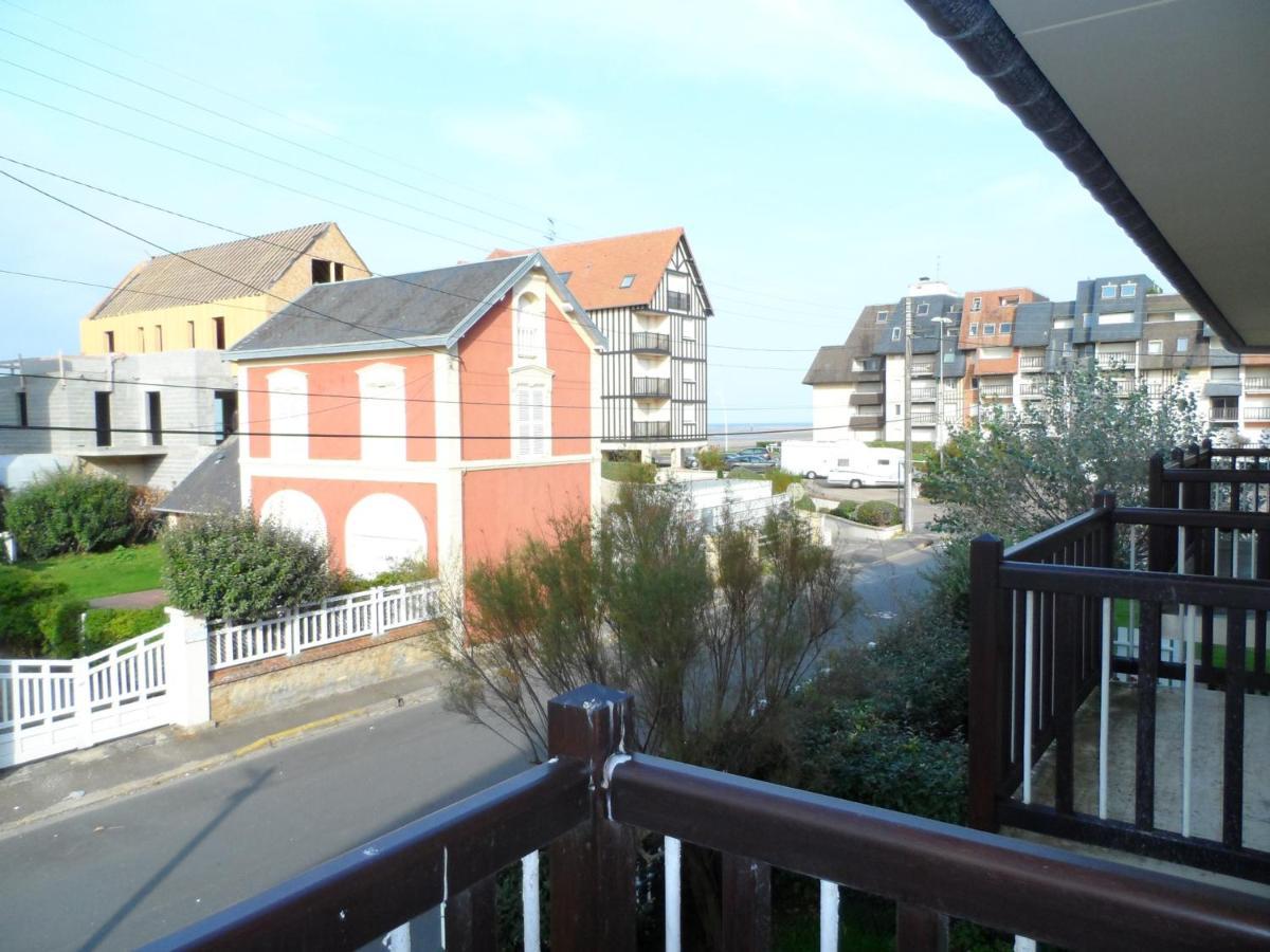 Appartement Confortable 2P Proche Plage Avec Parking Et Internet A Cabourg - Fr-1-487-302 Εξωτερικό φωτογραφία